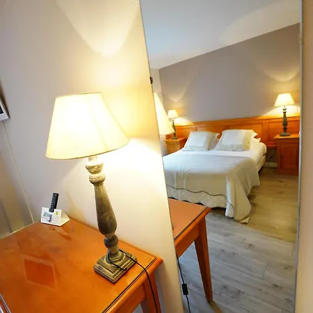 Logis Le Griou Saint-Jacques-des-Blats
