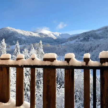 Logis Le Griou 2* Saint-Jacques-des-Blats