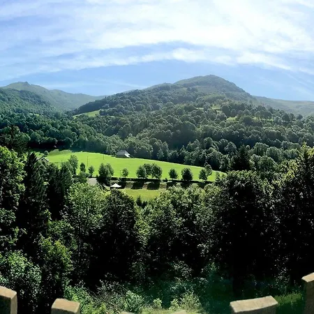 Logis Le Griou 2*